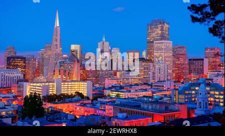 Skyline del quartiere finanziario, San Francisco, California, Stati Uniti d'America, Nord America Foto Stock