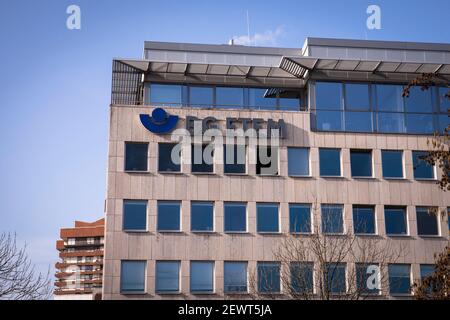 Sede centrale di BG ETEM, Associazione professionale per l'energia, i tessili, l'elettricità e i prodotti di media su Gustav-Heinemann-Ufer nella districa Bayenthal Foto Stock