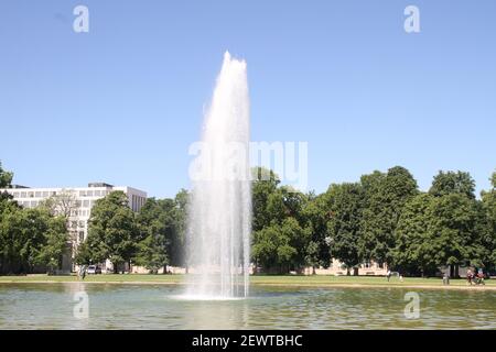 Germania meraviglioso Libro design Calendario Design sfondo con mistico romantico Stuttgarter Oper Schlossplatz Hauptbahnhof Opera Schloss Castle Chateau Foto Stock