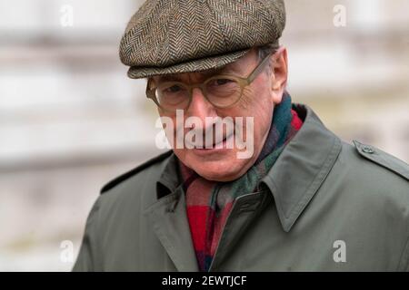 Londra, Regno Unito. 3 marzo 2021. Sir Malcolm Rifkind KCMG QC MP per Kensington ed ex Segretario per la Difesa e gli Affari Esteri, visto qui in Whitehall Credit: Ian Davidson/Alamy Live News Foto Stock