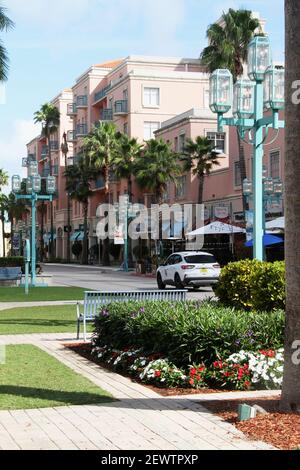 Centro commerciale Mizner Park a Boca Raton, Florida, Stati Uniti Foto Stock