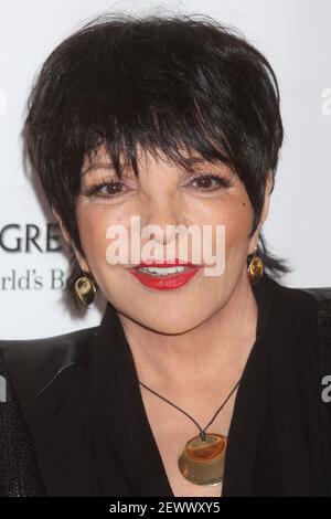 Liza Minnelli partecipa alla Film Society of Lincoln Center's 40 ° anniversario Chaplin Award Gala onorando Barbra Streisand presso Avery Fisher Hall a New York City il 22 aprile 2013. Foto: Henry McGee/MediaPunch Foto Stock