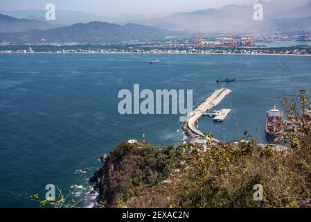 Vista della baia di Manzanillo, Colima, Messico Foto Stock