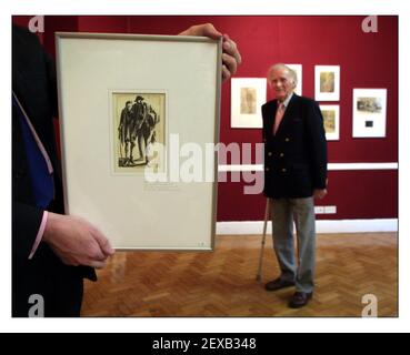 Una collezione unica di dipinti e studi, che raffigura un viaggio epico di One mans attraverso i campi di lavoro giapponesi della seconda guerra mondiale, sarà messa all'asta da Bonhams il 16 aprile. L'artista Jack Bridger Chalker ha registrato le orribili condizioni che lui e i colleghi POW hanno sofferto lavorando al progetto ferroviario della Birmania.due uomini di lavoro Foto Stock