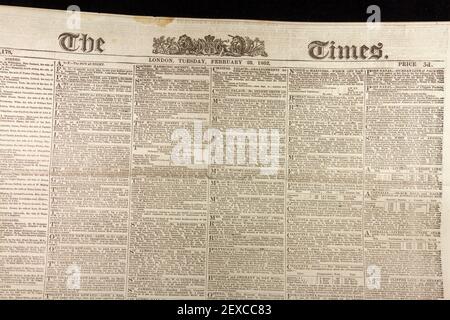 Pagina anteriore e testa dell'albero su una copia originale del giornale di Times, martedì 25 febbraio 1862. Foto Stock