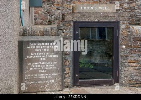 Login's well in Orkney fornito acqua dolce per le navi risoluzione e scoperta del Capitano Cook & Sir John Frankln's navi Erebus e Terrore. Foto Stock