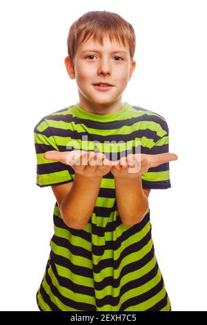 Ragazzo bambino ragazzo biondo aperto mano palmo isolato su bianco backgr Foto Stock