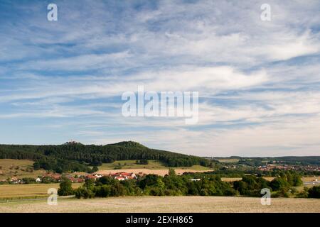 Paesaggio con Kahla città Foto Stock