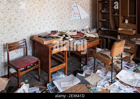 Caos in ufficio Foto Stock