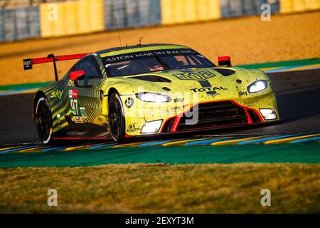 97 Lynn Alex (gbr), Martin Maxime (bel), Tincknell Harry (gbr), Total, Aston Martin Racing, Aston Martin Vantage AMR, azione durante la 2020 24 ore di le Mans, 7° round del Campionato Mondiale FIA Endurance 2019-20 sul circuito des 24 Heures du Mans, dal 16 al 20 settembre 2020 a le Mans, Francia - Foto Xavi Bonilla/DPPI Foto Stock