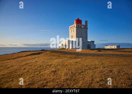 Il faro di Dyrholaey in Islanda Foto Stock