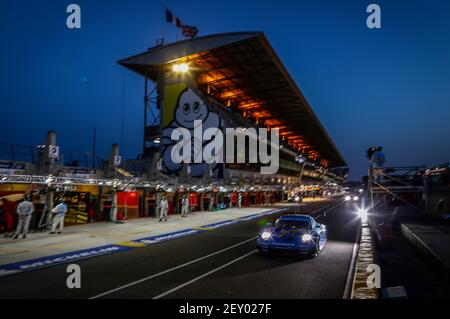 78 Beretta Michele (ita), Felbermayr Jr Horst (aut), Van Slipteren Max (nld), Proton Competition, Porsche 911 RSR, azione durante le sessioni di prove libere della 2020 24 ore di le Mans, 7° appuntamento del Campionato Mondiale FIA Endurance 2019-20 sul circuito des 24 Heures du Mans, Dal 16 al 20 settembre 2020 a le Mans, Francia - Foto Frédéric le Floc'h / DPPI Foto Stock