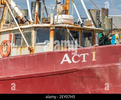 Primo piano immagine della nave da pesca commerciale, atto 1 a Montauk, NY Foto Stock