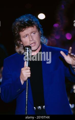 Peter Hofmann, deutscher Opernsänger, Tenor, bekannt auch als Rocksänger, Ritratto, 1988. Peter Hofmann, cantante tedesco dell'Opera, tenore, noto anche come cantante rock, ritratto, 1988 Foto Stock