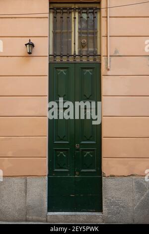 Antica casa di legno porta Monza Europa Foto Stock