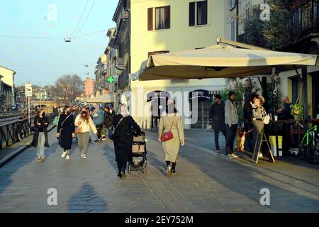 Milano, Italia. 05 marzo 2021. Milano, primo giorno della zona arancione rinforzata, sui Navigli e Darsena Editorial Usage Only Credit: Independent Photo Agency/Alamy Live News Foto Stock