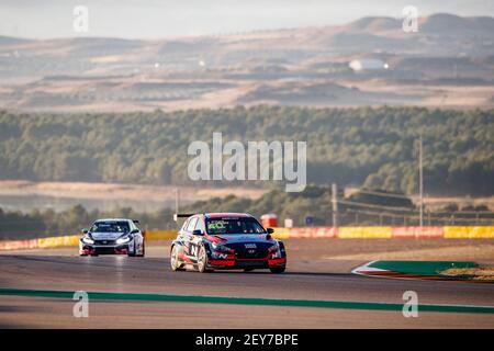 40 files Josh (gar), Engstler Hyundai N Liqui Moly Racing Team, Hyundai i30 N TCR, azione in occasione della FIA WTCR Race of Spain 2020, 5° round della FIA World Touring Car Cup 2020, sulla Ciudad del Motor de Aragón, dal 30 ottobre al 1° novembre 2020 a Alcañiz, Aragon, Spagna - Foto Xavi Bonilla / DPPI Foto Stock