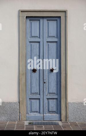 Antica casa di legno porta Monza Europa Foto Stock