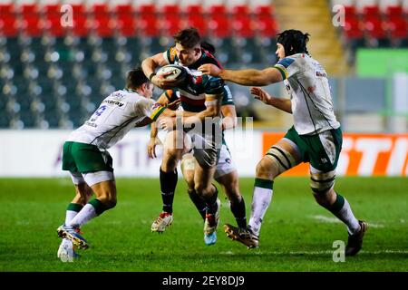 5 marzo 2021; Mattoli Woods Welford Road Stadium, Leicester, Midlands, Inghilterra; Premiership Rugby, Leicester Tigers contro London Irish; Freddie Steward di Leicester Tigers prende la palla in contatto Foto Stock