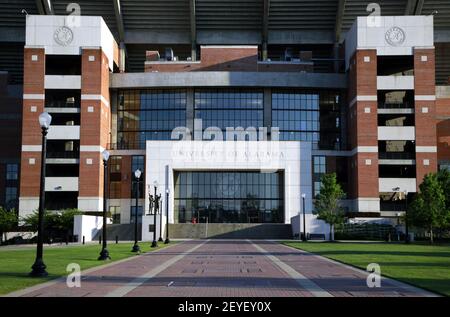 19 giugno 2013. Università dell'Alabama, Tuscaloosa, Alabama. Il Bryant-Denny Stadium, sede del Crimson Tide, la squadra vincitrice del campionato SEC della University of Alabama. (Foto di Charlie Varley/Sipa USA)