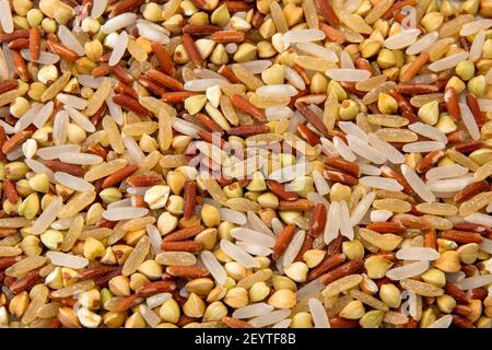 Primo piano di riso misto e grano saraceno Foto Stock