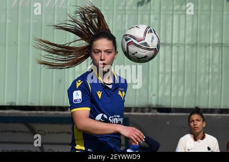 Sinergy Stadium, Verona, Italy, 06 Mar 2021, Sofia Meneghini (Verona) durante Hellas Verona Donne vs AS Roma, Calcio italiano Serie A Donna Match - Foto Alessio Tarpini / LM Foto Stock