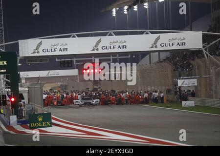 Griglia di partenza, Grid de partirà, durante il campionato mondiale di Formula 1 FIA 2019, Gran Premio del Bahrain, a Sakhir dal 29 al 31 marzo - Foto DPPI Foto Stock