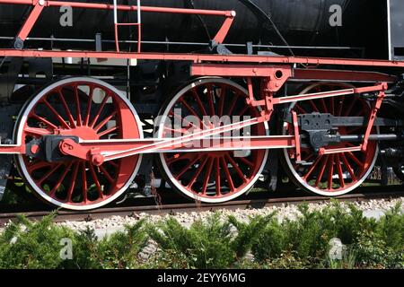 Locomotiva a vapore, treno a vapore, treno a vapore vecchio, vapore, Skarżysko-Kamienna, PT47, motrice PT47, Foto Stock