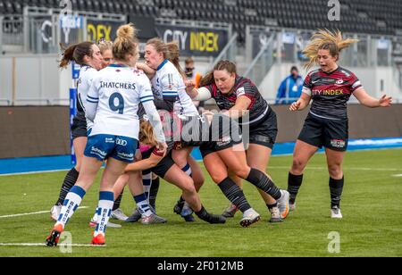 Londra, Regno Unito. 06 marzo 2021. Le donne Saracens si guidano in avanti durante la partita delle donne Allianz Premier 15s tra le donne Saracens e le donne Bristol Bears allo Stonex Stadium, Londra, Inghilterra, il 6 marzo 2021. Foto di Phil Hutchinson. Solo per uso editoriale, è richiesta una licenza per uso commerciale. Nessun utilizzo nelle scommesse, nei giochi o nelle pubblicazioni di un singolo club/campionato/giocatore. Credit: UK Sports Pics Ltd/Alamy Live News Foto Stock