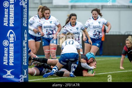 Londra, Regno Unito. 06 marzo 2021. May Campbell of Saracens Women toglie la palla per una prova nella seconda metà durante la partita delle donne Allianz Premier 15s tra Saracens Women e Bristol Bears Women allo Stonex Stadium di Londra, Inghilterra, il 6 marzo 2021. Foto di Phil Hutchinson. Solo per uso editoriale, è richiesta una licenza per uso commerciale. Nessun utilizzo nelle scommesse, nei giochi o nelle pubblicazioni di un singolo club/campionato/giocatore. Credit: UK Sports Pics Ltd/Alamy Live News Foto Stock