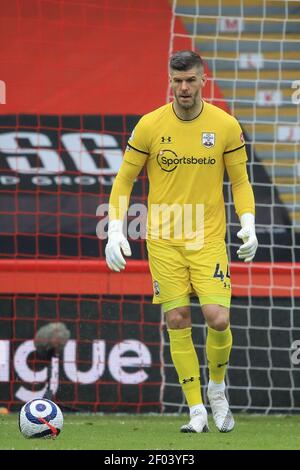 Sheffield, Regno Unito. 06 marzo 2021. Fraser Forster 44 di Southampton durante la partita a Sheffield, Regno Unito, il 3/6/2021. (Foto di Mark Cosgrove/News Images/Sipa USA) Credit: Sipa USA/Alamy Live News Foto Stock