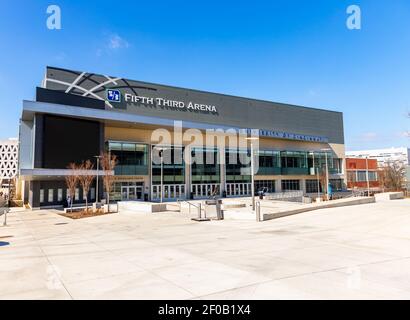 Cincinnati, OH - 27 febbraio 2021: Quinta terza Arena nel campus dell'Università di Cincinnati Foto Stock