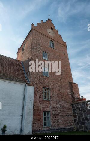 Il castello di Backaskog, nella Svezia meridionale, era originariamente un monastero costruito nel XIII secolo. Foto Stock