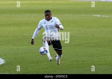 Swansea, Regno Unito. 06 marzo 2021. Marc Guehi di Swansea City in Action.EFL Skybet Championship match, Swansea City contro Middlesbrough al Liberty Stadium di Swansea sabato 6 marzo 2021. Questa immagine può essere utilizzata solo per scopi editoriali. Solo per uso editoriale, è richiesta una licenza per uso commerciale. Nessun utilizzo nelle scommesse, nei giochi o nelle pubblicazioni di un singolo club/campionato/giocatore. pic di Andrew Orchard/Andrew Orchard sports photography/Alamy Live news Credit: Andrew Orchard sports photography/Alamy Live News Foto Stock