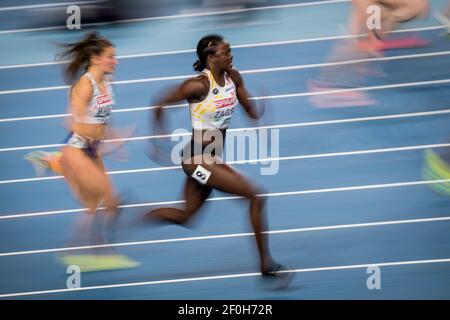 Il belga Anne Zagre ha ritratto in azione durante le semifinali delle donne 60m hurdles competizione al Campionato europeo di atletica Indoor, in T Foto Stock