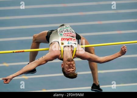 TORUN, POLONIA - 7 MARZO: Mateusz Przybylko della Germania in gara nella finale di Mens High Jump durante i Campionati europei di atletica Indoor 2021 ma Foto Stock