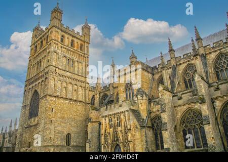 Panoramica della Cattedrale di San Pietro a Exeter,Inghilterra Foto Stock