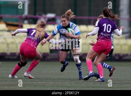 DURHAM CITY, INGHILTERRA. 6 MARZO: Rosie Blount di Darlington Mowden Park Sharks e Olivia Jones di Loughborough Lightning durante la partita FEMMINILE ALLIANZ PREMIER 15S tra DMP Durham Sharks e Loughborough Ligntning al Castello di Maiden, Durham City sabato 6 Marzo 2021. (Credit: Chris Booth | MI News) Credit: MI News & Sport /Alamy Live News Foto Stock