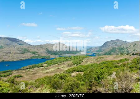 Vista sul parco nazionale di Killarney da Lady's View, Lake Upper Lake, Ring of Kerry, County Kerry, Irlanda Foto Stock