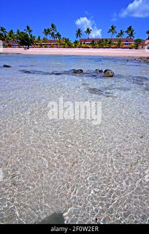 Bella andilana spiaggia alghe casa indiana Foto Stock