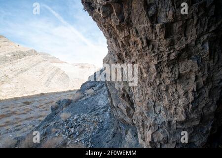 Hidden Valley è accessibile tramite Lost Burro Gap nel Death Valley National Park nella contea di Inyo, California, USA. Foto Stock