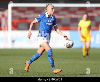 Crawley, Regno Unito. 7 marzo 2021. Emma Koivisto di Brighton durante la partita della Super League delle Femminile tra le donne di Brighton & Hove Albion e le donne di Tottenham Hotspur al People's Pension Stadium il 7 marzo 2021 a Crawley, Regno Unito Foto Stock