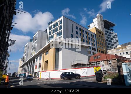 Lavori di ricostruzione delle nuove sezioni del Sussex reale Il RSCH dell'ospedale della contea in Eastern Road Brighton deve essere completato nel 2025 Foto Stock