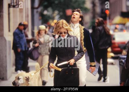 Meg Ryan, Hugh Jackman, 'Kate and Leopold' (2001) Miramax Films. Photo Credit: John Baer/Miramax Films/The Hollywood Archive - file Reference N. 34082-1073THA Foto Stock