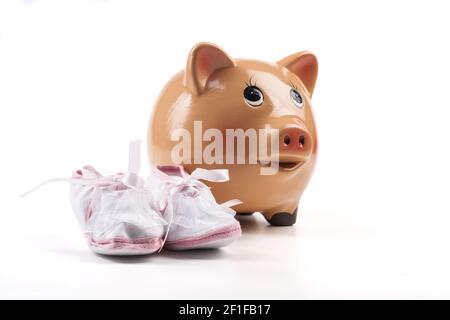 Scarpe bambina su bianco Foto Stock