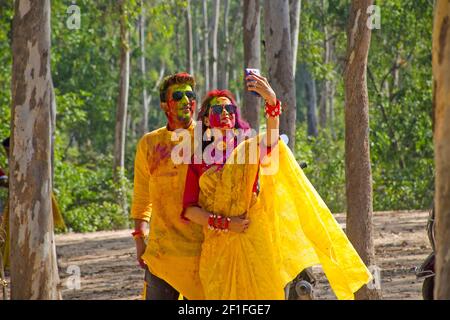 festa di holi al viswabharati shantiniketan ovest bengala india Foto Stock