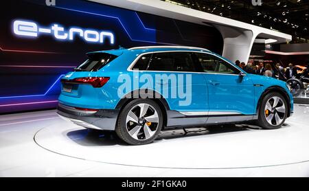 Audi e-tron 55 quattro auto elettrica SUV al Paris Motor Show. Francia - 3 ottobre 2018 Foto Stock