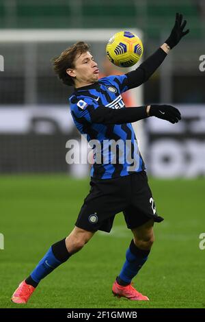 Milano, Italia. 8 marzo 2021. Nicolo Barella del FC Internazionale in azione durante la Serie UNA partita di calcio tra FC Internazionale e Atalanta BC allo stadio San Siro di Milano (Italia), 14 febbraio 2021. Photo Image Sport/Insifefoto Credit: Insifefoto srl/Alamy Live News Foto Stock