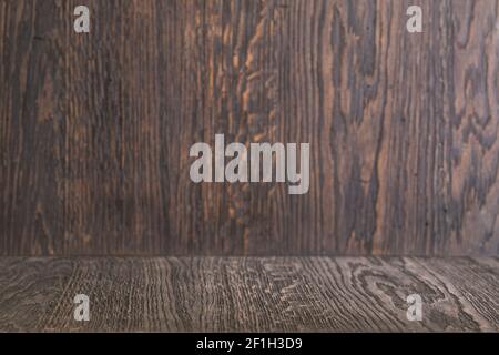 Tavola di fondo in legno con parete in legno Foto Stock