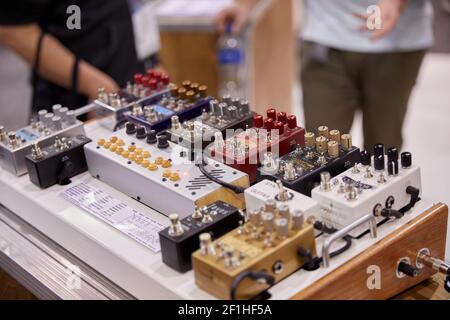 Chase Bliss Guitar Pedal Display al Musical Instrument Convention Foto Stock